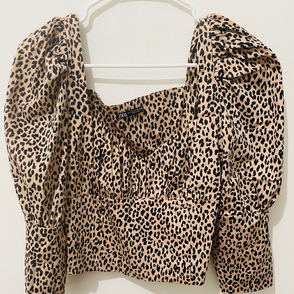 Zara leopard top